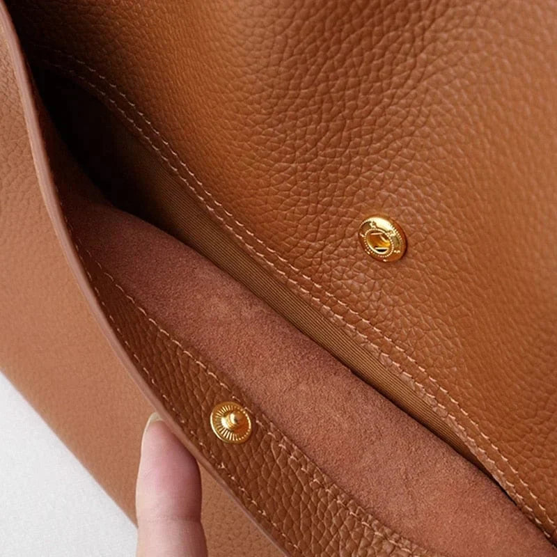 Sac Bandoulière Chic en Cuir Véritable - Élégance Unie