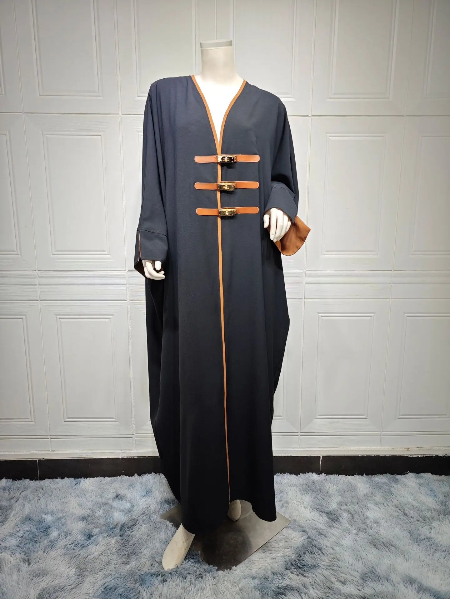Lamsat Andalos - Abayas