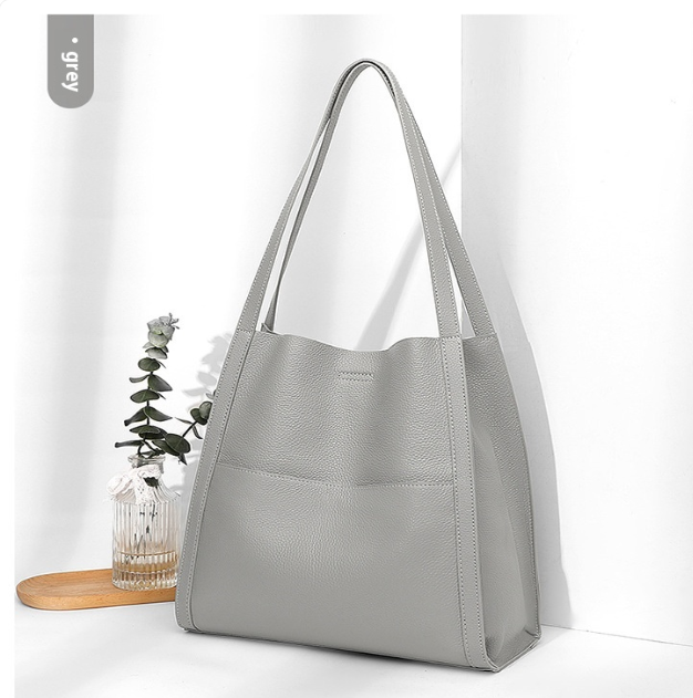 Eleganza Italian Leather Shoulder Bag
